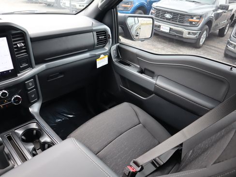 New 2025 Ford F150 XLT w/ Equipment Group 302A MID image 36
