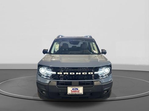 Used 2025 Ford Bronco Sport Outer Banks w/ Outer Banks Tech Package+ image 2