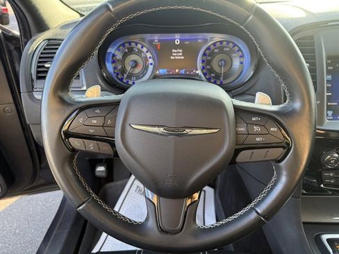 Used 2016 Chrysler 300 S image 27