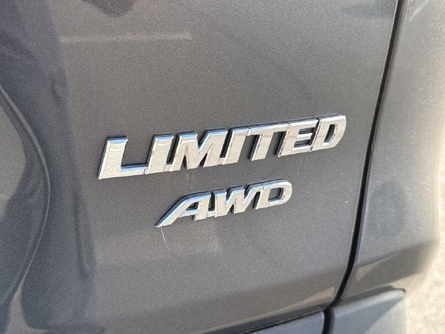 Used 2021 Toyota RAV4 Limited AWD/4WD image 17