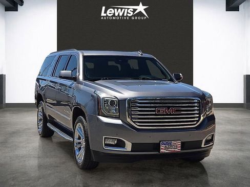 Used 2020 GMC Yukon XL SLT w/ Premium Edition RWD image 6