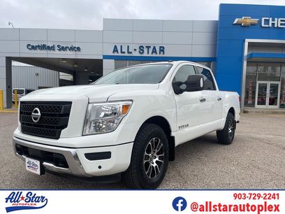 Used 2021 Nissan Titan SV w/ SV Convenience Package