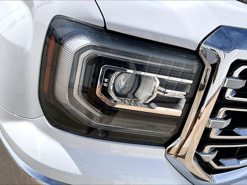 Used 2018 GMC Sierra 1500 SLT image 38