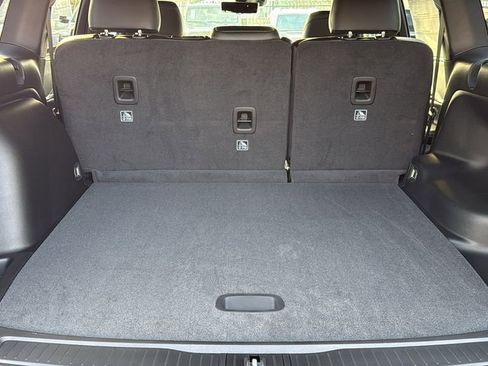 New 2025 Jeep Grand Cherokee Limited w/ Luxury Tech Group II image 10