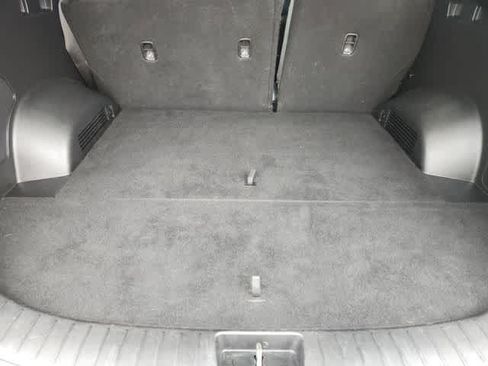 Used 2022 Hyundai Santa Fe Limited FWD image 32