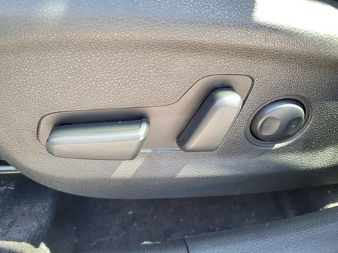 Used 2021 Hyundai Tucson Limited w/ Cargo Package FWD image 13