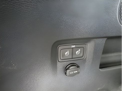 Used 2024 Kia Telluride SX w/ Towing Package image 18