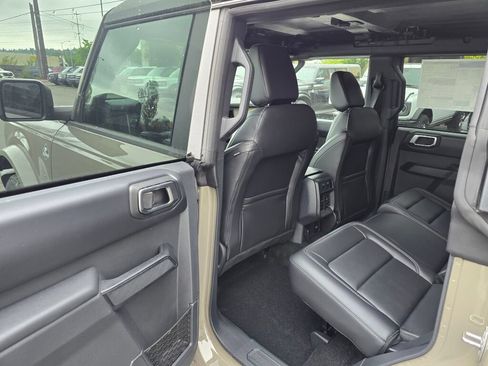 New 2026 Ford Bronco Outer Banks AWD/4WD image 14