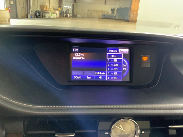 Used 2014 Lexus ES 350 w/ Premium Package FWD image 27