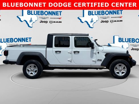 Used 2020 Jeep Gladiator Sport w/ Quick Order Package 24S AWD/4WD image 4