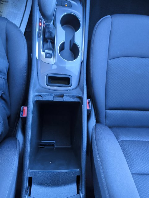 Used 2024 Chevrolet Malibu LT FWD image 24