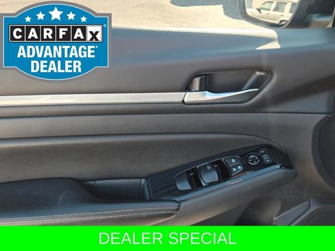 Used 2023 Nissan Altima 2.5 SV image 13
