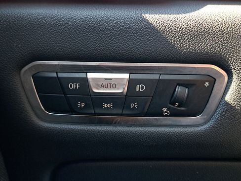 Used 2023 BMW X5 xDrive40i AWD/4WD image 23