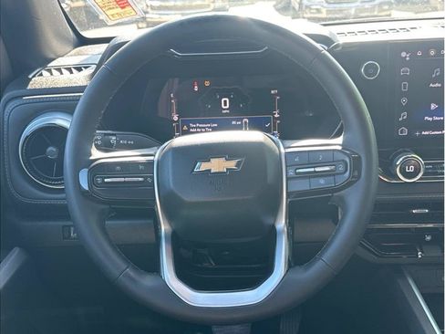 Used 2023 Chevrolet Colorado LT w/ LT Convenience Package AWD/4WD image 15
