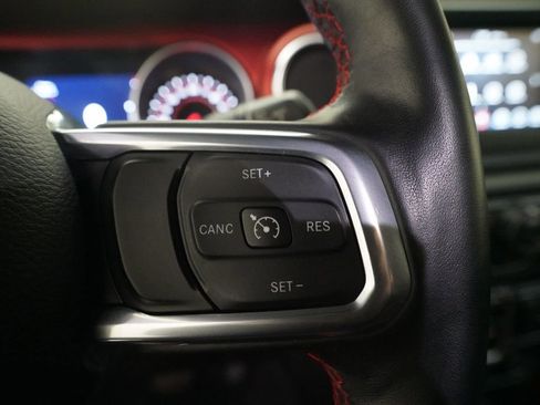 Used 2021 Jeep Wrangler Unlimited Rubicon w/ Cold Weather Group image 18