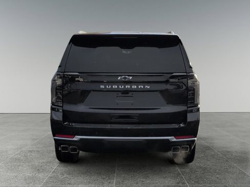New 2026 Chevrolet Suburban High Country image 4