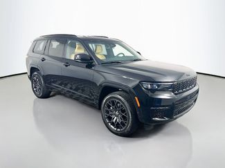 New 2025 Jeep Grand Cherokee L Summit video 1