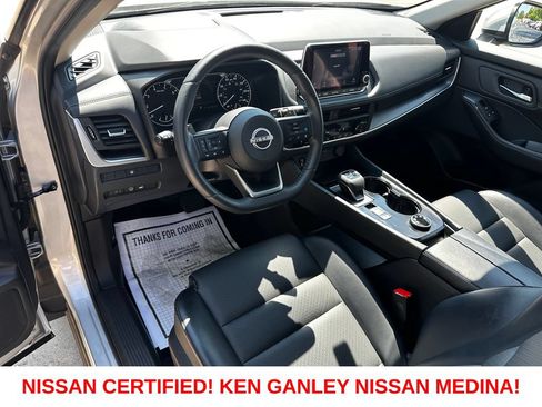 Certified 2024 Nissan Rogue SV w/ SV Premium Package AWD/4WD image 25