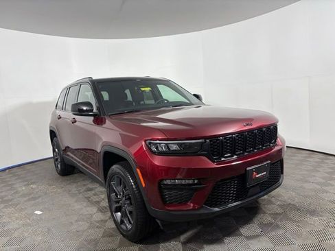 New 2025 Jeep Grand Cherokee Limited AWD/4WD image 1