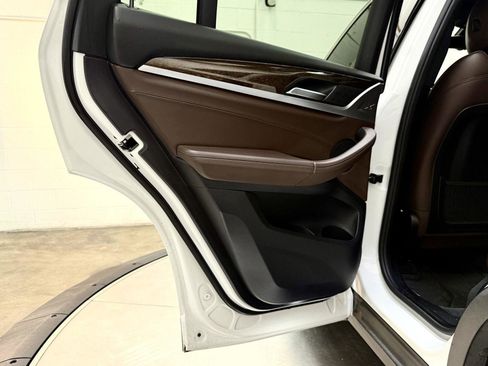 Used 2018 BMW X3 xDrive30i w/ Premium Package image 14