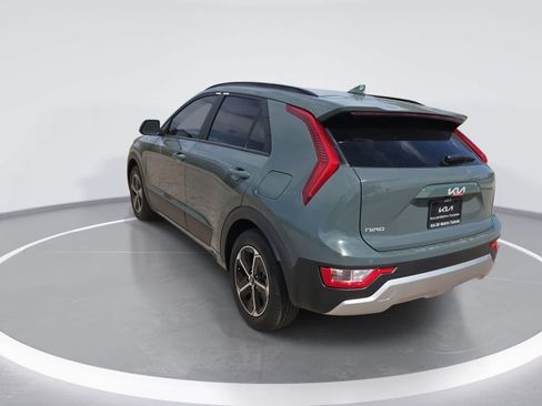 New 2026 Kia Niro EX FWD image 6
