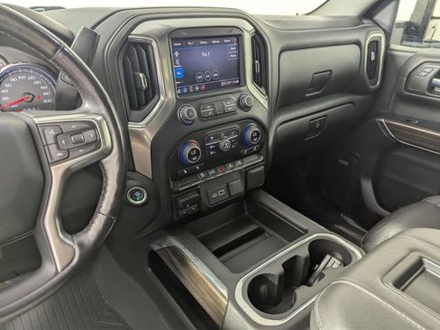 Used 2022 Chevrolet Silverado 1500 LT Trail Boss w/ Convenience Package II AWD/4WD image 14