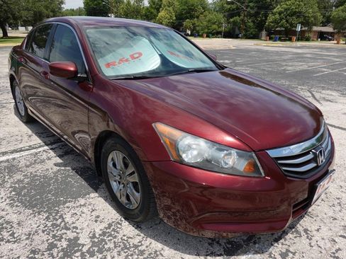 Used 2012 Honda Accord LX image 1