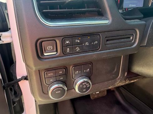 Used 2021 GMC Yukon AT4 AWD/4WD image 20