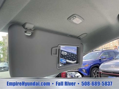 Used 2024 Hyundai Kona SEL AWD/4WD image 25