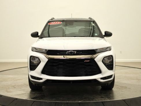 Used 2023 Chevrolet TrailBlazer RS w/ Sun and Liftgate Package image 8