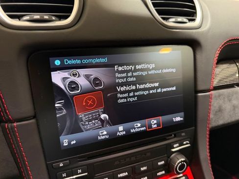 Used 2020 Porsche 718 Cayman GT4 RWD image 54