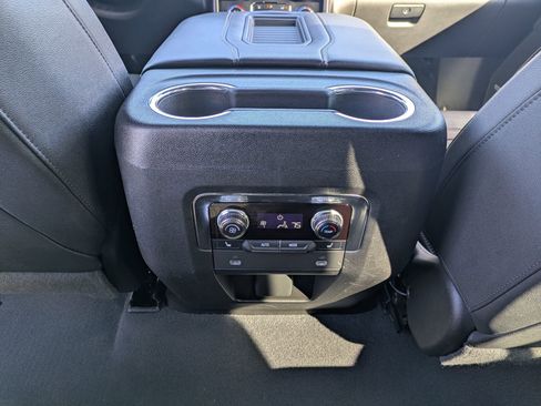 Used 2023 GMC Yukon AT4 AWD/4WD image 23