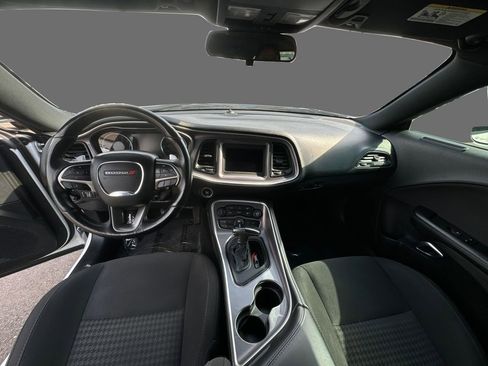 Used 2019 Dodge Challenger R/T w/ Driver Convenience Group image 26