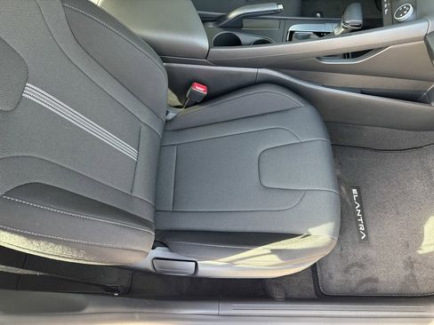 New 2026 Hyundai Elantra SE w/ Cargo Package image 13