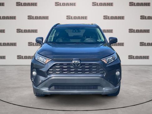 Used 2020 Toyota RAV4 XLE Premium AWD/4WD image 3