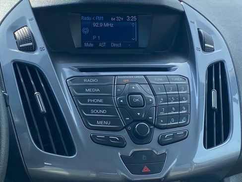 Used 2015 Ford Transit Connect Titanium image 8