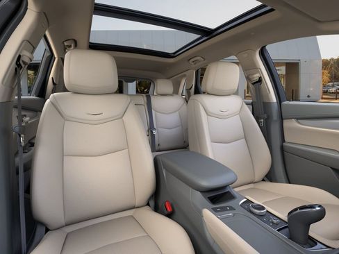 New 2026 Cadillac XT5 Premium Luxury w/ Driver Assist Package FWD image 16