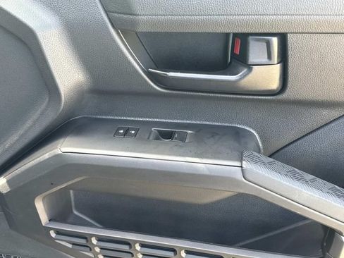 Used 2025 Toyota Tacoma SR5 RWD image 19