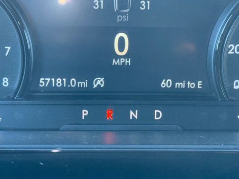 Used 2022 Lincoln Corsair AWD w/ Equipment Group 101A image 8