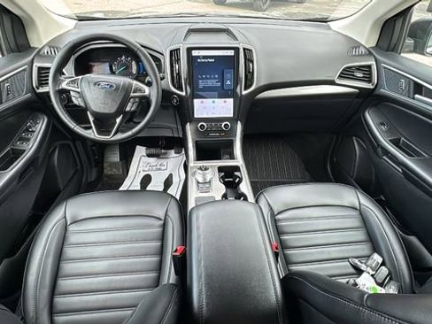 Certified 2024 Ford Edge SEL w/ Convenience Package image 12
