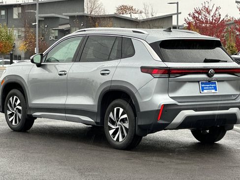 New 2026 Volkswagen Tiguan S image 5