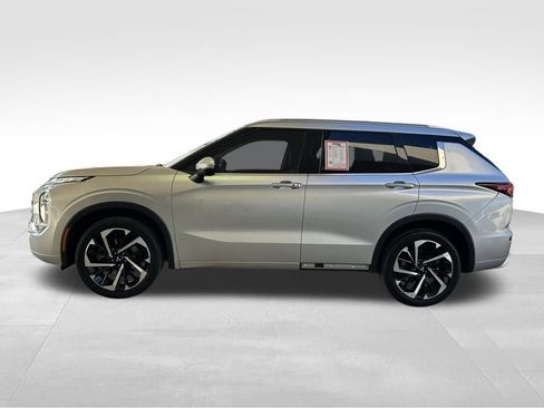 Used 2022 Mitsubishi Outlander SEL image 8