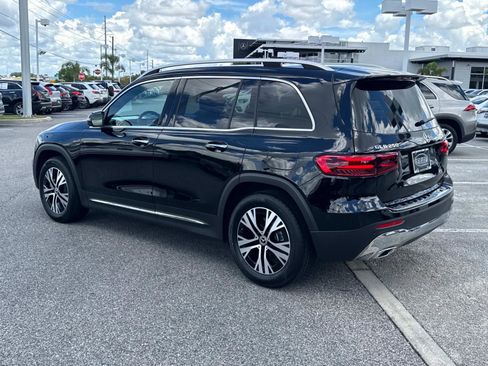 New 2025 Mercedes-Benz GLB 250 image 5