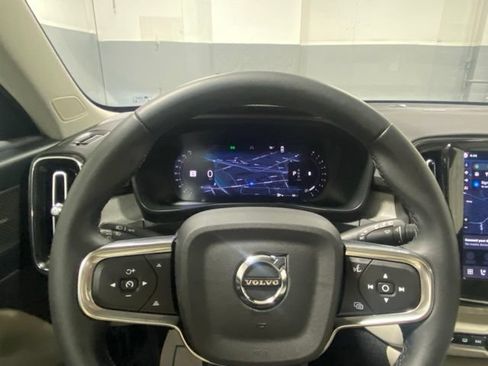 Used 2026 Volvo XC40 B5 Ultra AWD/4WD image 15