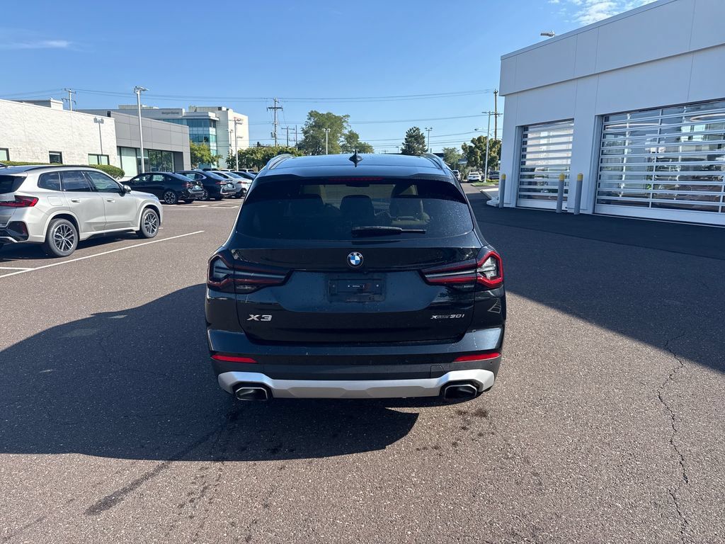 Certified 2024 BMW X3 xDrive30i w/ Convenience Package w/ZPA AWD/4WD image 4