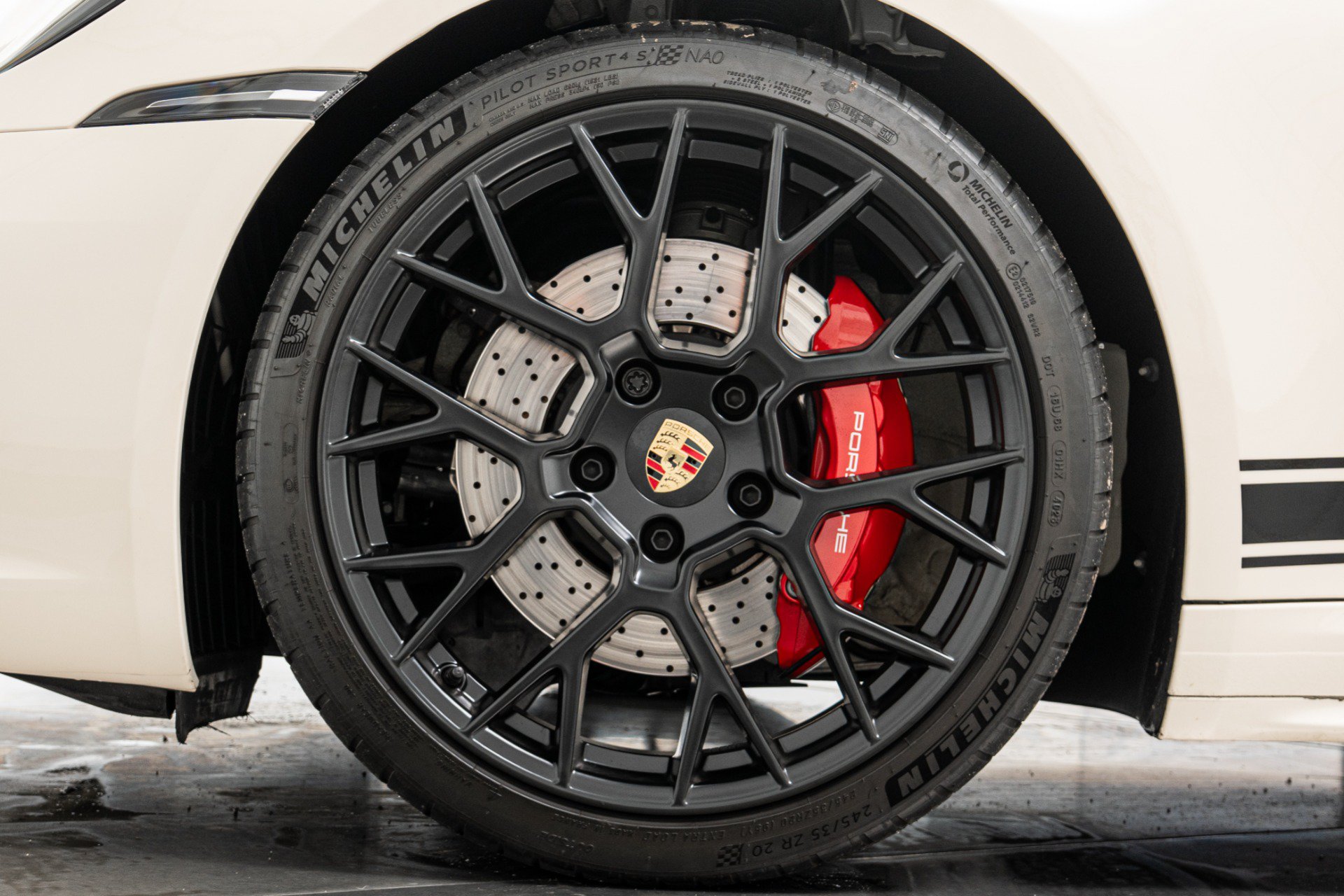 Used 2024 Porsche 911 Targa 4S AWD/4WD image 10
