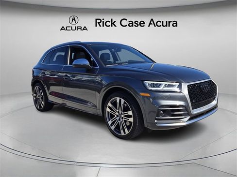 Used 2018 Audi SQ5 Prestige w/ Prestige Package image 9