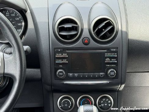 Used 2013 Nissan Rogue S w/ Special Edition Pkg AWD/4WD image 15