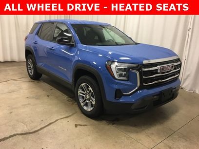Used 2025 GMC Terrain Elevation