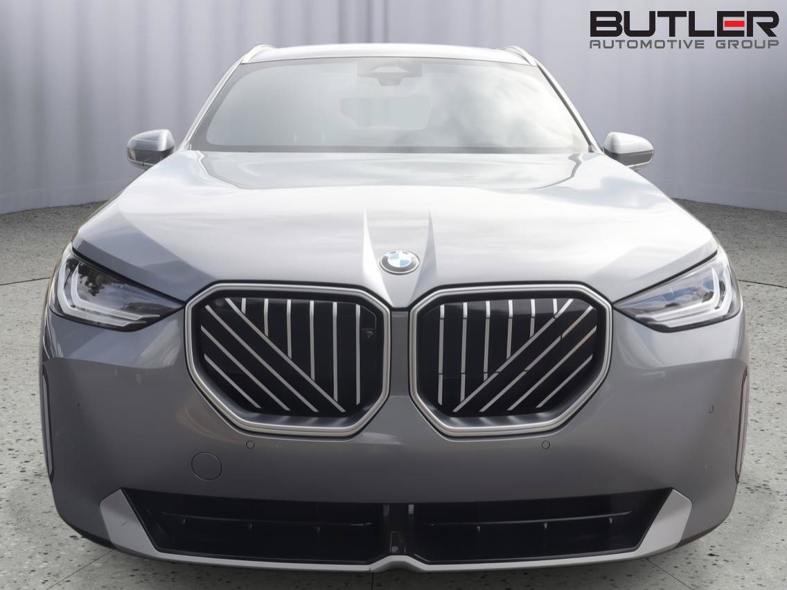 Used 2026 BMW X3 xDrive30i w/ Premium Package AWD/4WD image 2